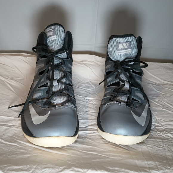 Nike Shoes Mens Air Max Stutter Step 2 Basketball Gray 599565-007 Size 13 - Picture 2 of 8